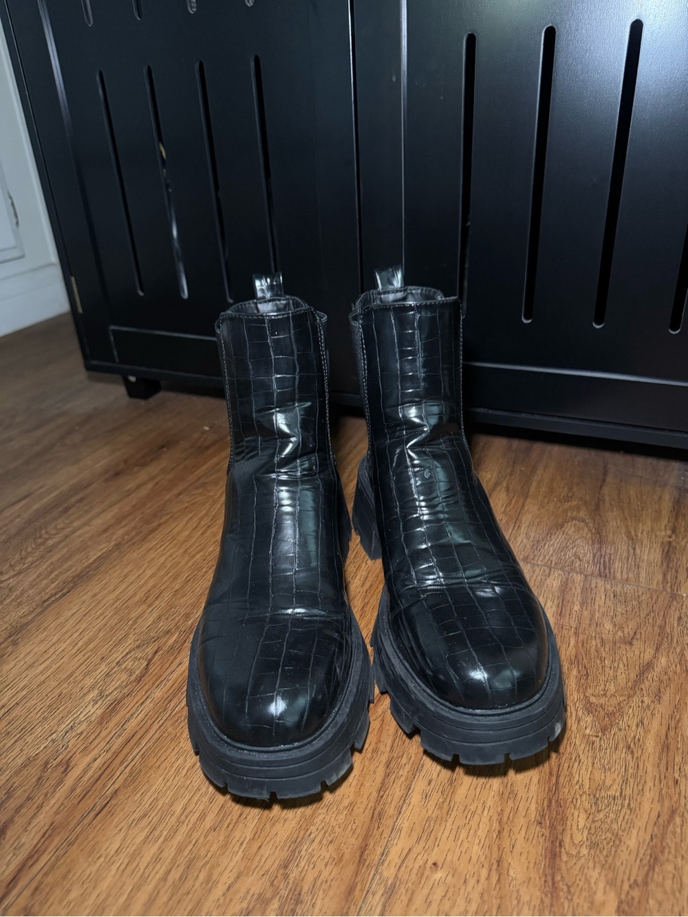 Women’s Black Croc-Embossed Chunky Chelsea Boots